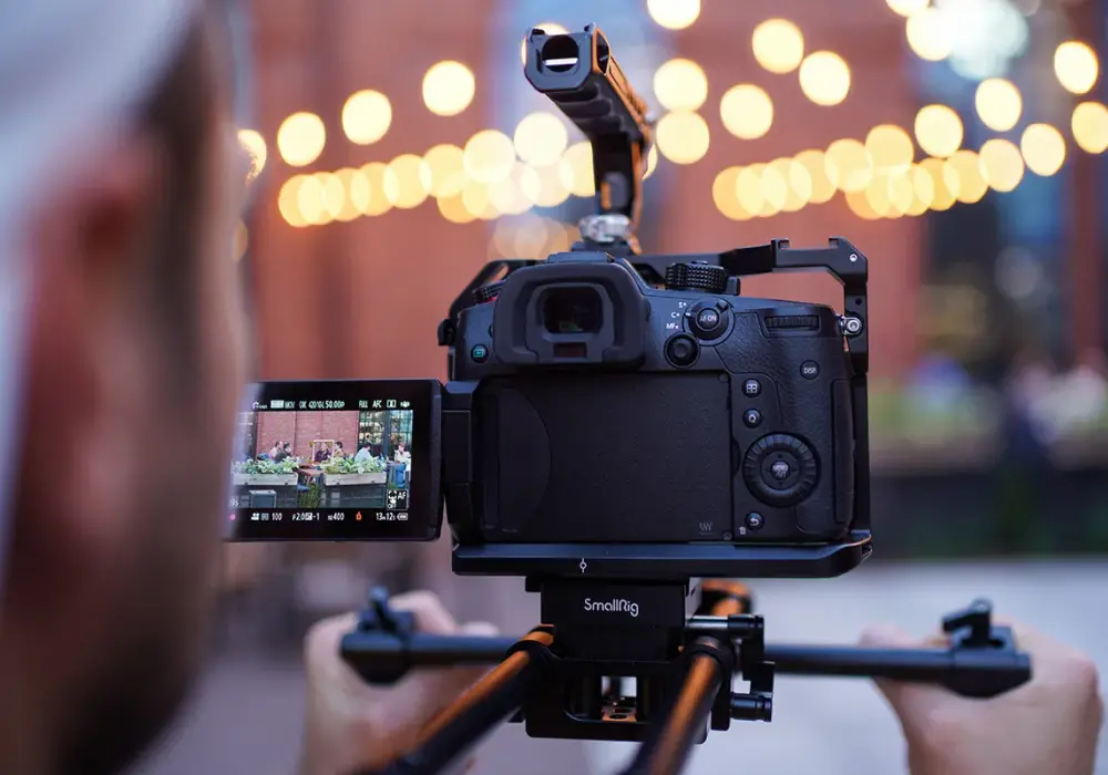 Najlepsze obiektywy do Panasonic GH5 – jak wybrać idealny do filmowania i fotografii