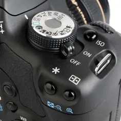 Jak wybrać idealny obiektyw do Canon EOS 500D – poradnik dla początkujących