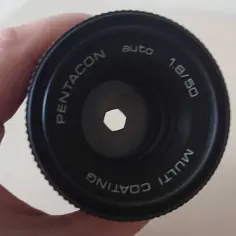 Jak wybrać idealny obiektyw do Sony a6000? Porównanie, zalety i wady