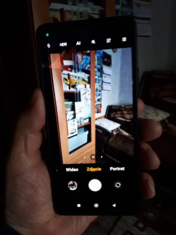 Jak włączyć aparat szerokokątny Xiaomi – proste kroki i rozwiązania problemów